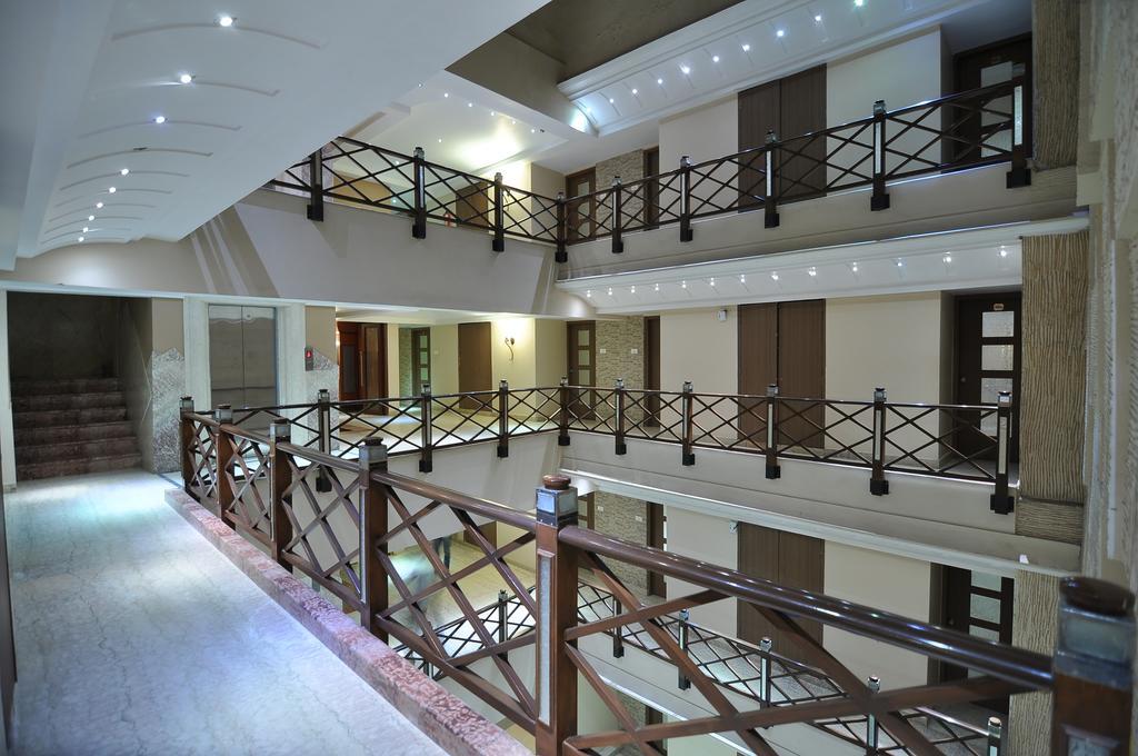 Hotel Venkatesh International Rāipur Kültér fotó