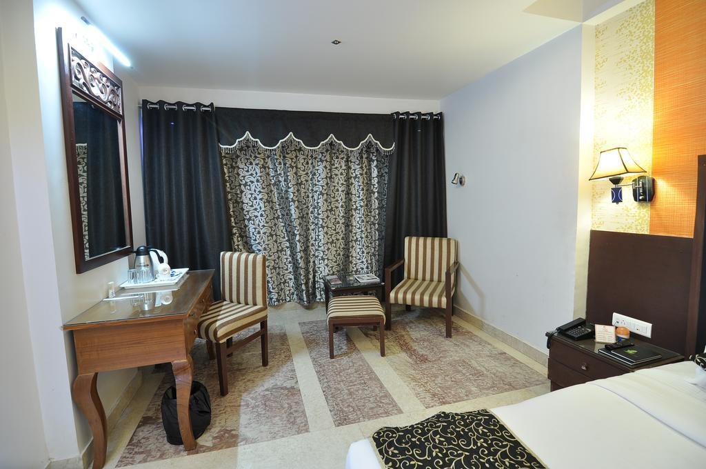 Hotel Venkatesh International Rāipur Szoba fotó